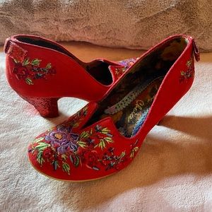 *Rare* Irregular Choice 41/10